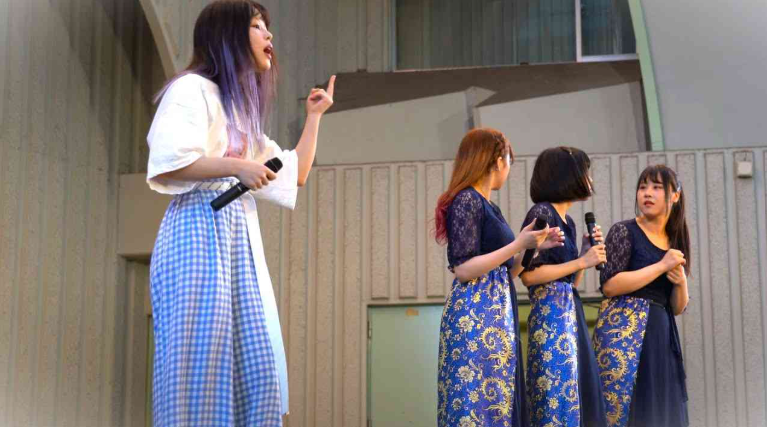 小野寺ポプコ中指