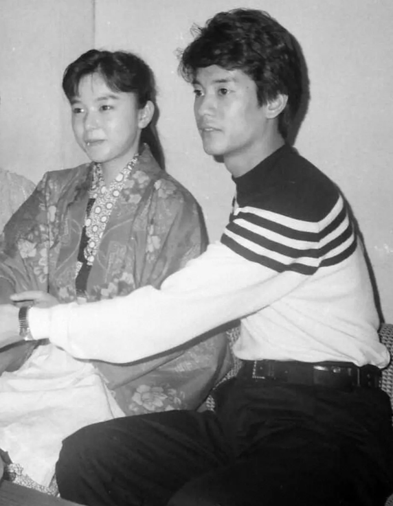 山口智子唐沢寿明馴れ初め