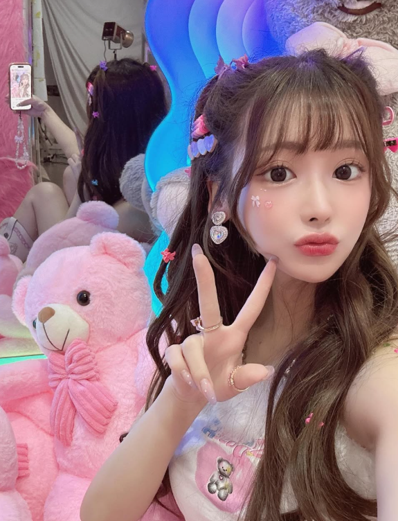 キャバ嬢みなかわいい